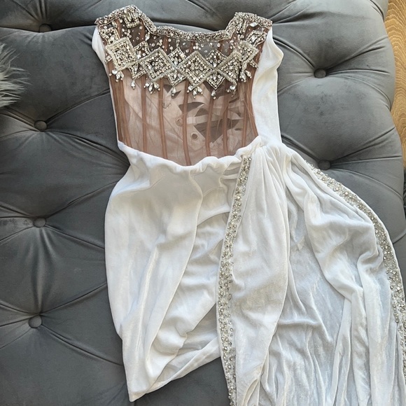 White sexy dress! - Picture 6 of 6